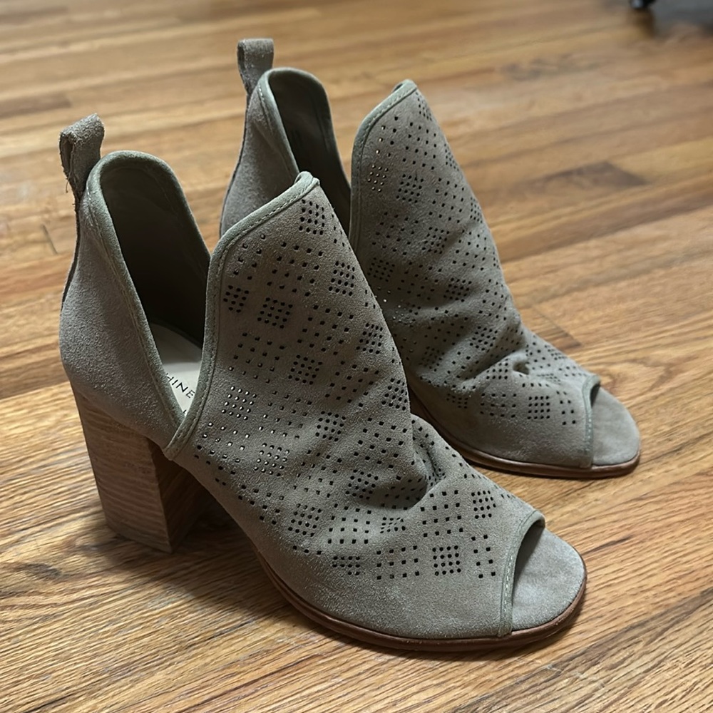Chinese Laundry Suede Slouchy Geometric Cutout Peep Toe Heel